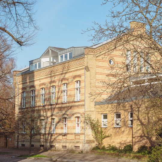 Dienstgebäude der Fortifikationsbehörde mit Nebengebäude Behnitz 3