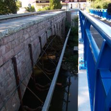 Most ulice Dr. E. Beneše přes Kozský potok v Sezimově Ústí