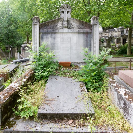 Grave of Paumier