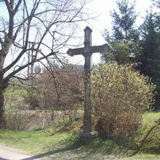 Kříž v Miroticích v Cerhonické ulici