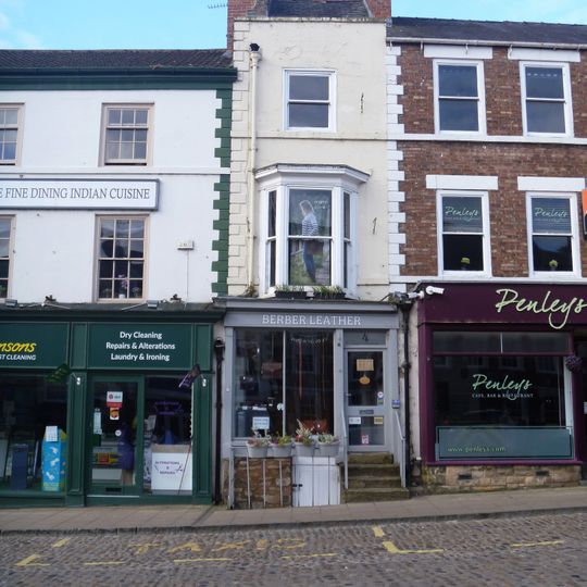 4, Trinity Church Square