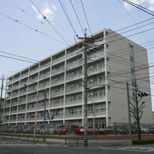 Maebashi Commercial High School