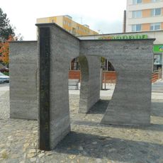 Pomník na místě kaple Sedmibolestné Panny Marie v Havlíčkově Brodě