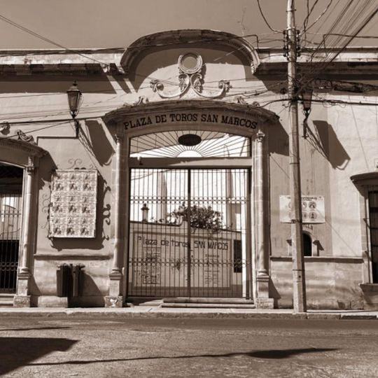 Plaza de Toros San Marcos, Academia taurina del estado