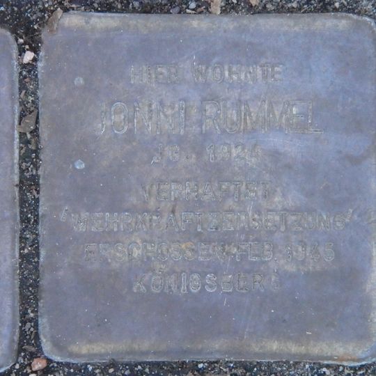 Stolperstein en memoria de Jonni Rummel