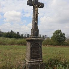 Kamenný kříž u silnice jižně od Stříteže
