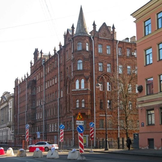 Bolshoi Prospekt, 82 - Eremeeva House
