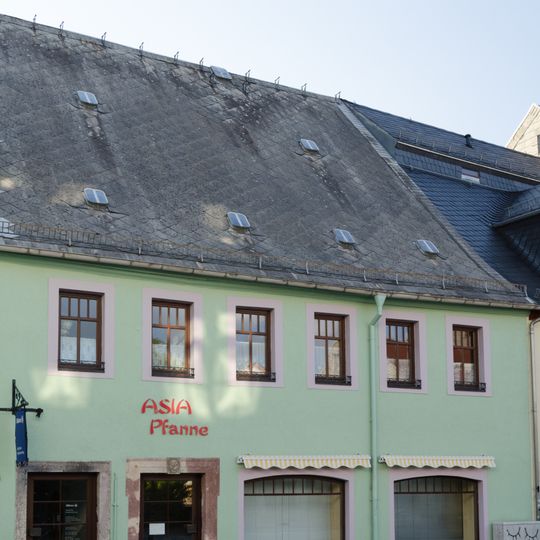 Wohnhaus in geschlossener Bebauung Weberstraße 14