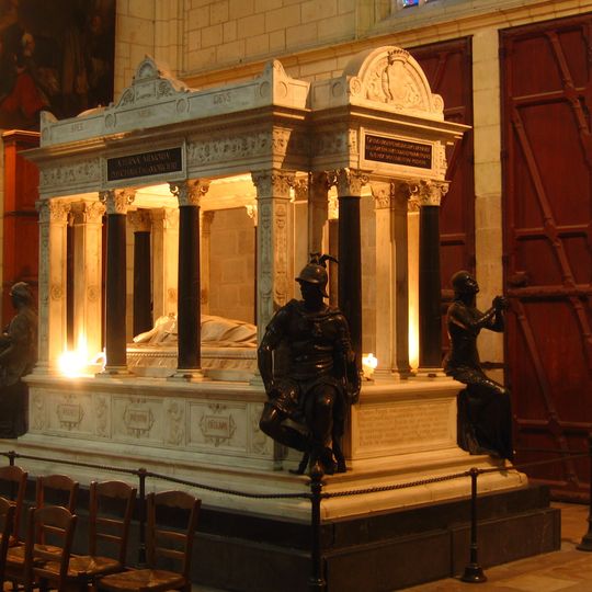 Lamoricière cenotaph