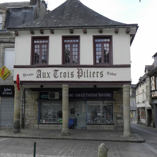 Maison des Trois-Piliers