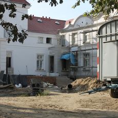 Dwór (dec. pałac) w Orłowie