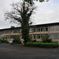 Primary school building