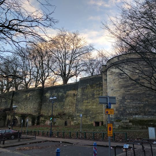 Nottingham Castle Outer Bailey Wall And Towers