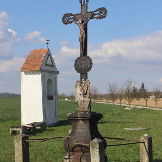 Kříž severovýchodně od Hornic