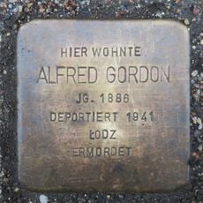 Stolperstein en memoria de Alfred Gordon