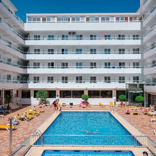 Hotel Port Fiesta Park