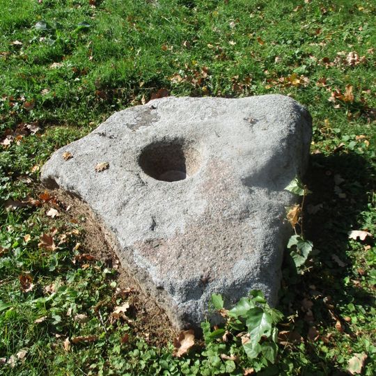 Mucenieku dobumakmens