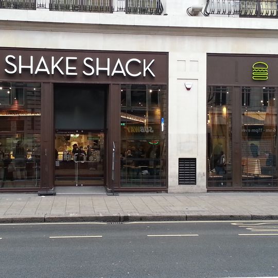 Shake Shack Tottenham Court Road