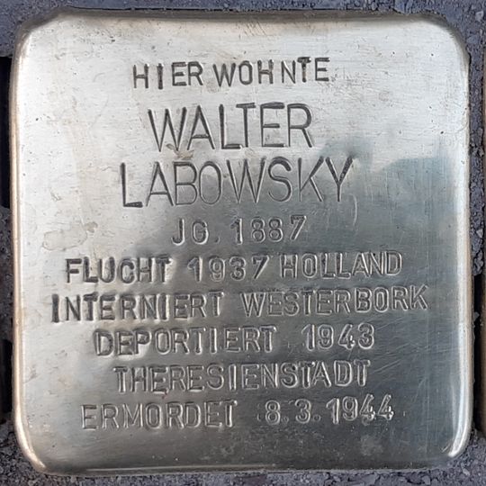 Stolperstein dedicated to Walter Labowsky