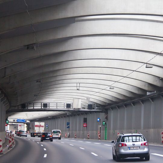 Einhausung Lövenich