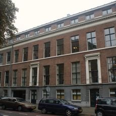 Statig woonhuis van harmonische architectuur