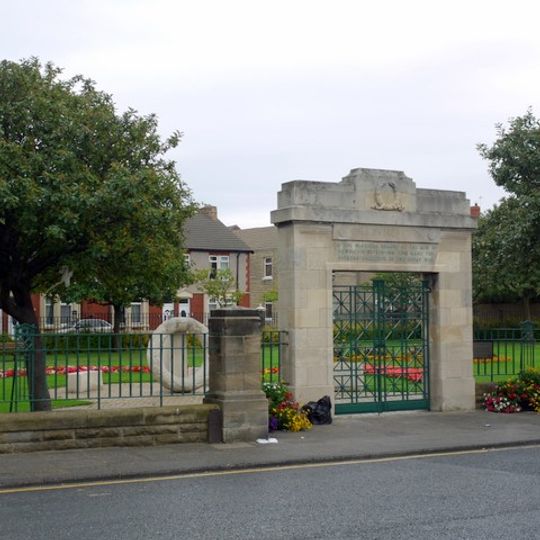 Memorial Archway, Gates, Railings And Boundary Wall To Newbiggin Memorial Park