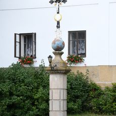 Wayside cross in front of homestead No. 1