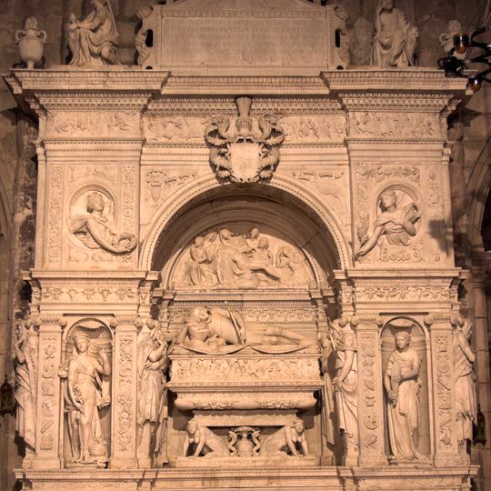 Tomb of Ramón de Cardona