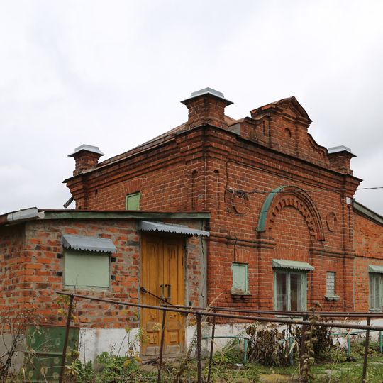 Торговая палатка дома Анисимовых