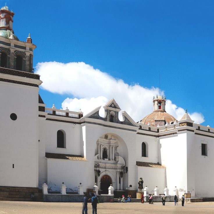 Basílica de Nuestra Señora de Copacabana