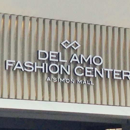 Del Amo Fashion Center