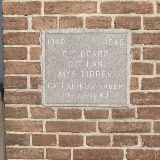Monument aan de Buorren