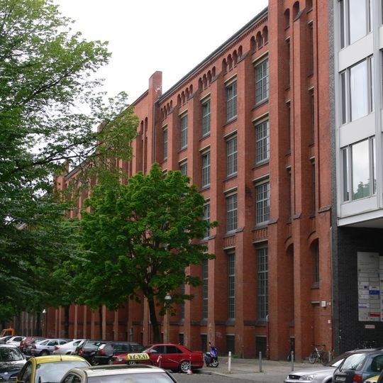 AEG-Alte Fabrik für Bahnmaterial