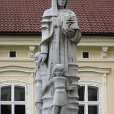 Statue of Hemma of Gurk, Klagenfurt