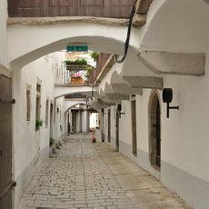 Gasthaus, Hinterhaus mit ehem. Stallungen