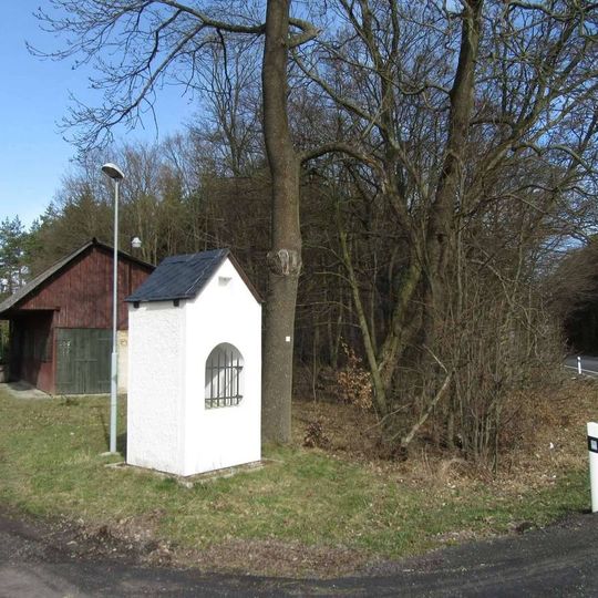 Kaplička západně od Nové Vsi