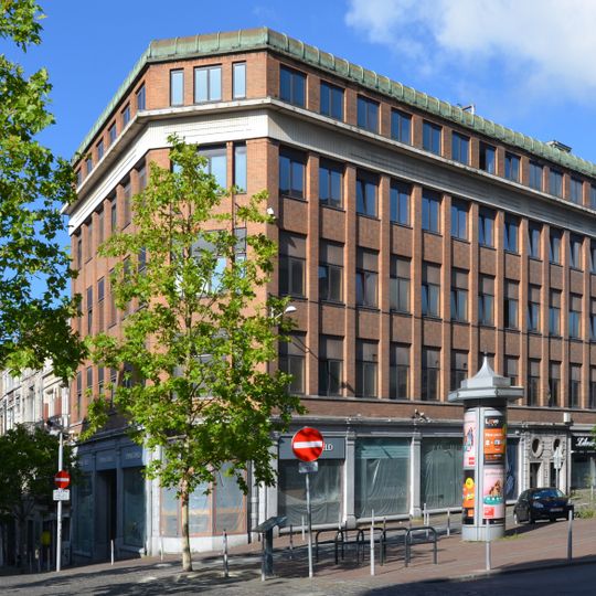 Grands Magasins de l'Arc-en-ciel