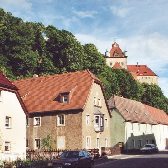 Wohnhaus in offener Bebauung Pirnaer Straße 12