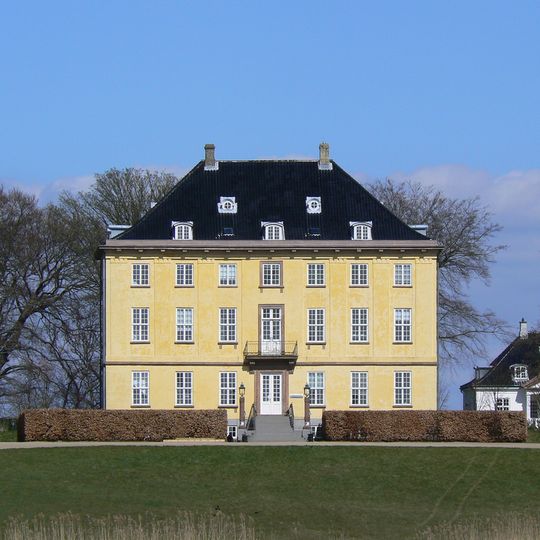 Dronninggård