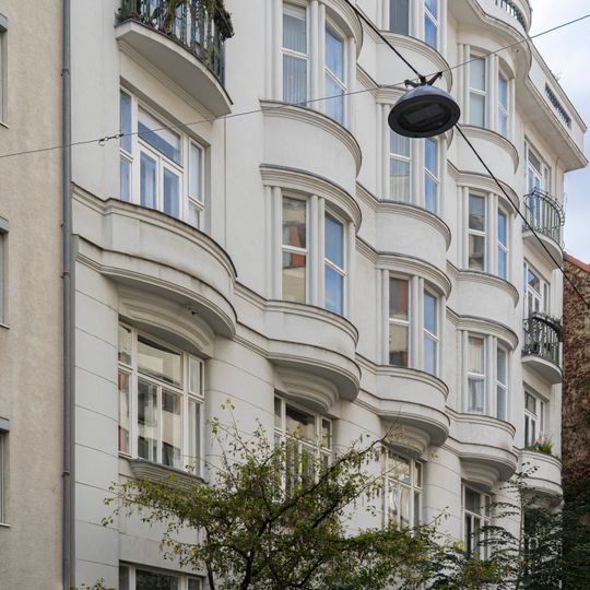 Danhausergasse 10, Vienna