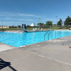 Lincoln Public Pool