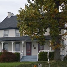 White House Inn