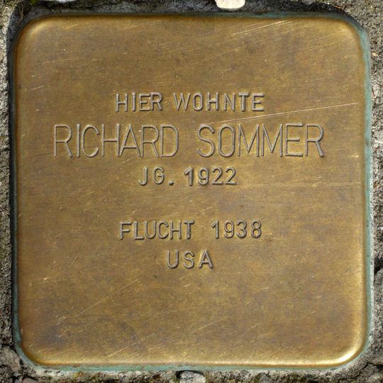 Stolperstein en memoria de Richard Sommer