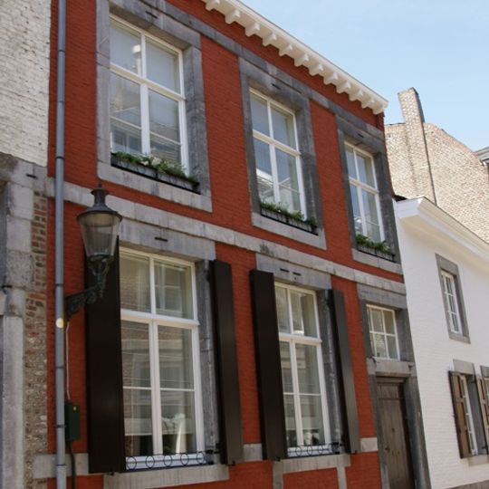 Sint Bernardusstraat 8, Maastricht