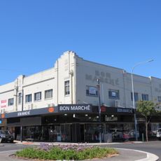 Bon Marché, Bunbury