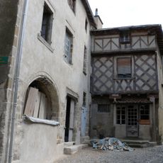 Maison à pans de bois, rue Saint-Cerneuf