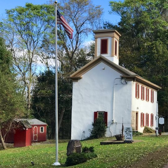 New Hampton Historic District