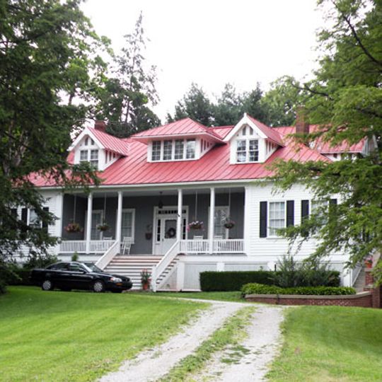 899 Old Thorn Run Road