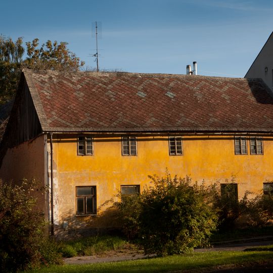Hospodářská budova u dvora čp. 97