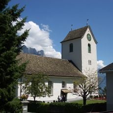 Reformed church with rectory and fountains